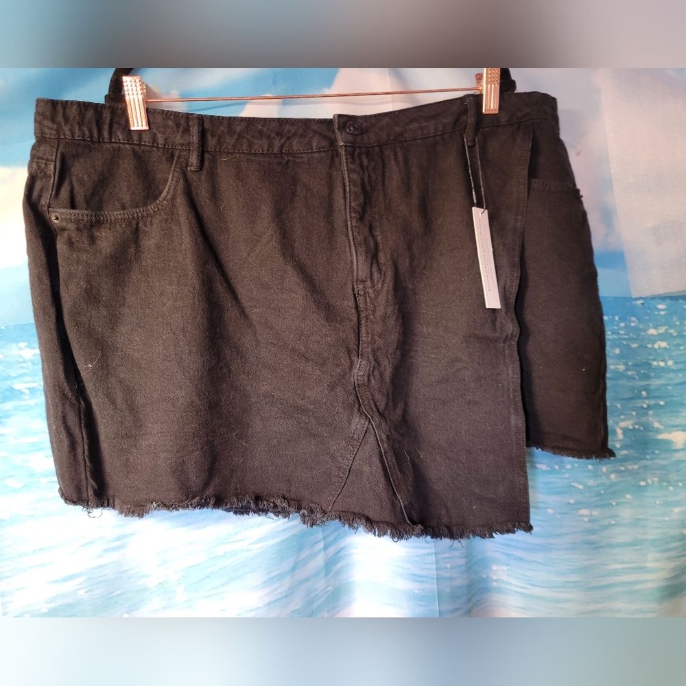Highway Jeans NWT Black Denim‎ Shorts Size 22